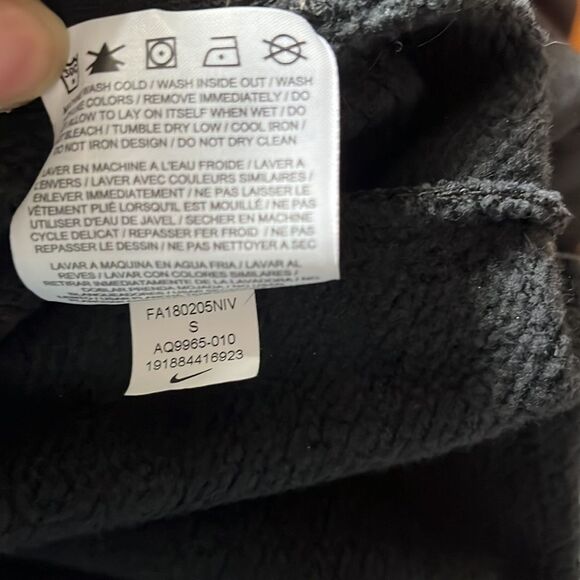 Nike Sportswear Club Fleece Cropped Black Hoodie Small - Excellent Condition - Picture 5 of 5